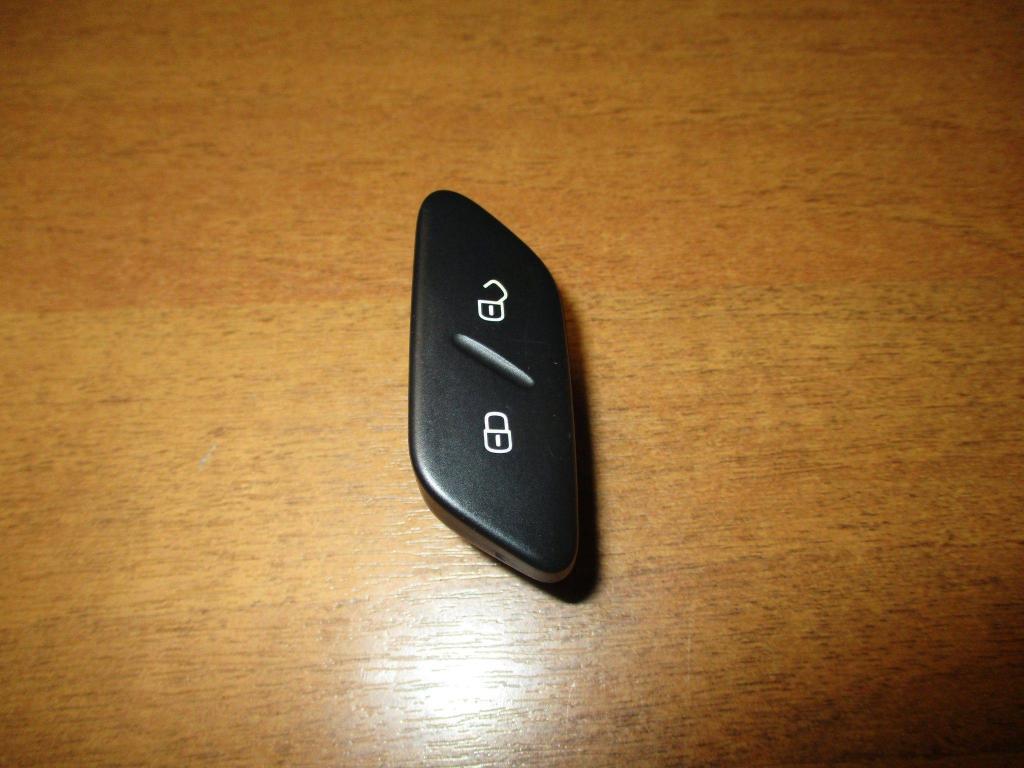 Кнопка центрального замка, 500 рублей, Пермь