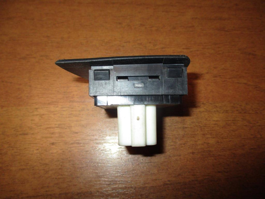 Переключатель регулировки зеркала, 500 рублей, Пермь