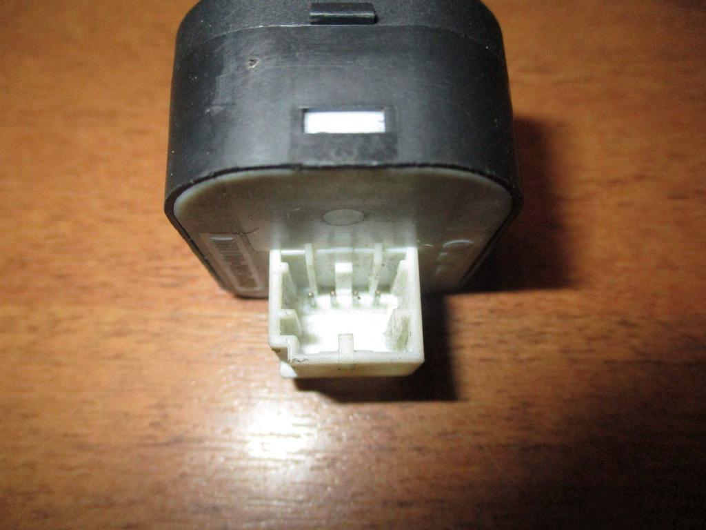 Переключатель регулировки зеркала, 1000 рублей, Пермь