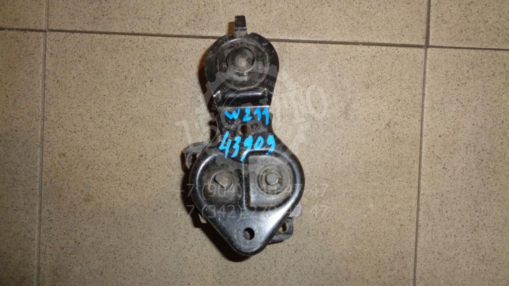 Замок капота, 500 рублей, Пермь