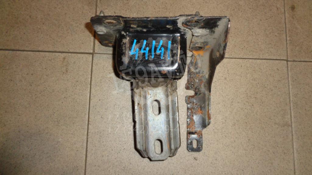 Опора КПП левая, 1500 рублей, Пермь