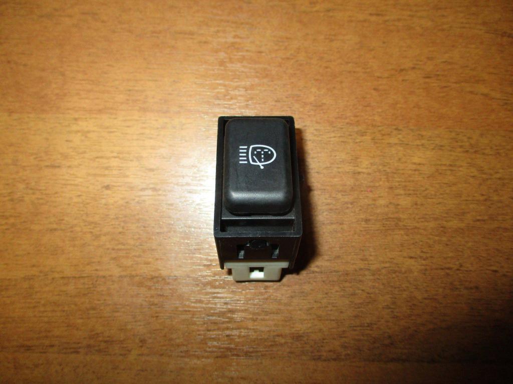 Кнопка омывателя фар, 550 рублей, Пермь