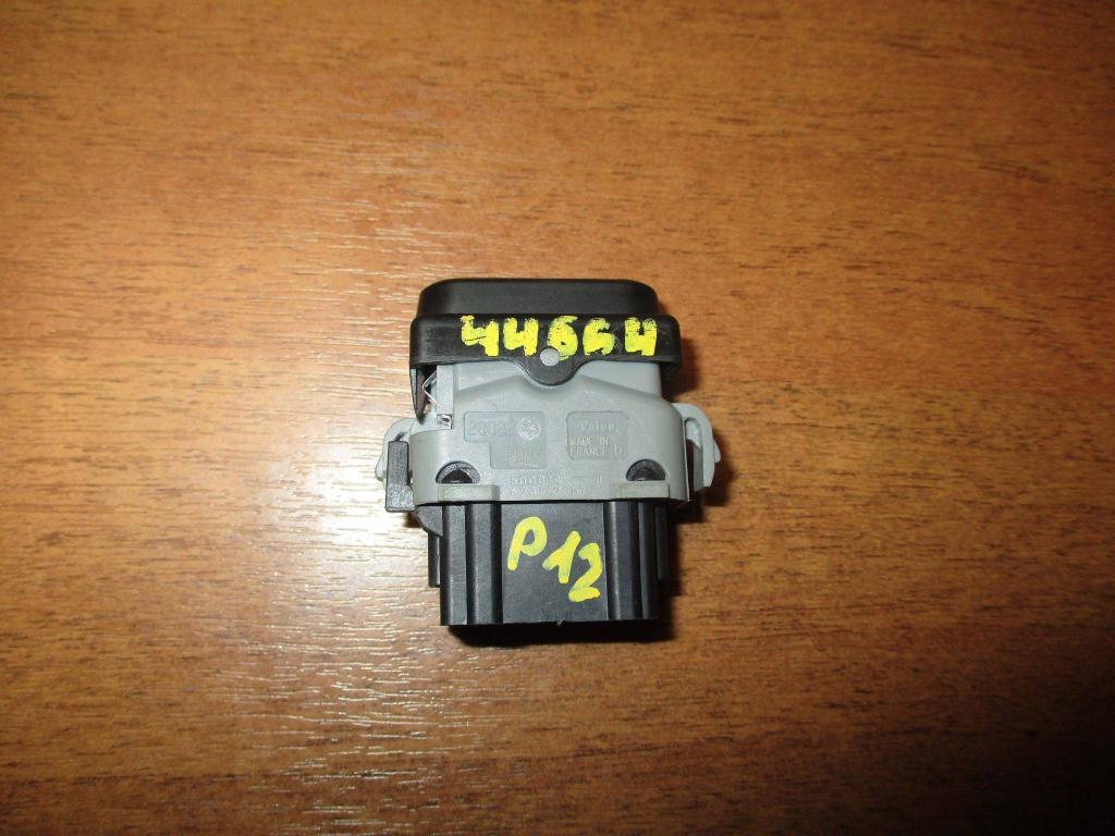 Кнопка обогрева сидений, 500 рублей, Пермь