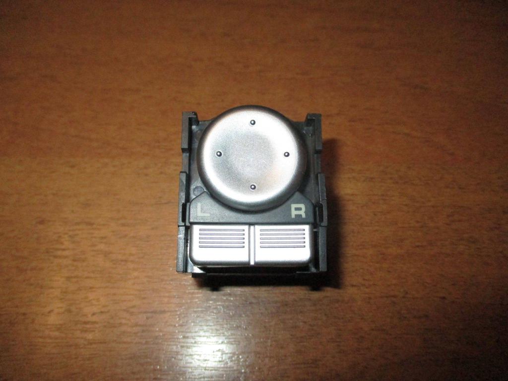 Переключатель регулировки зеркала, 500 рублей, Пермь