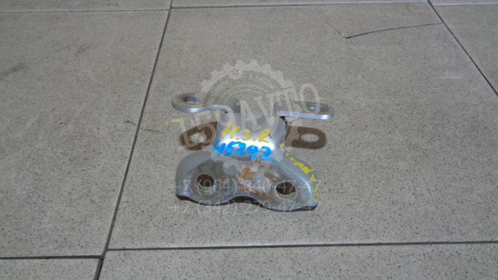 Петля двери задней правой нижняя, 500 рублей, Пермь