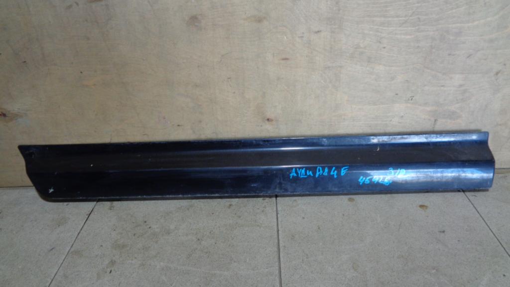 Молдинг задней правой двери, 1000 рублей, Пермь