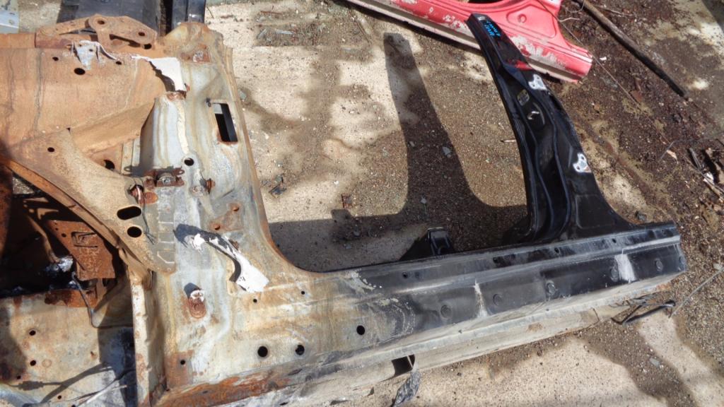 Порог со стойкой левый, 9000 рублей, Пермь