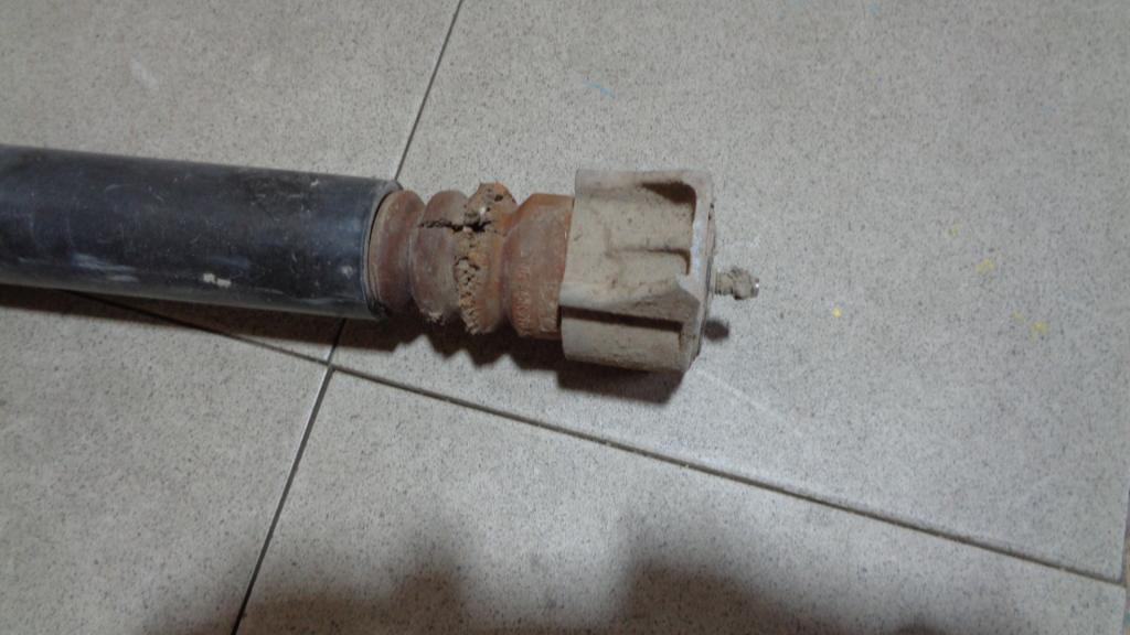 Амортизатор задний, 1000 рублей, Пермь