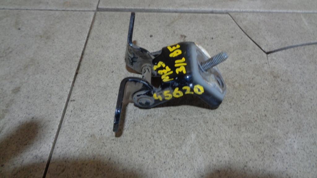 Петля двери задней левой верхняя, 500 рублей, Пермь