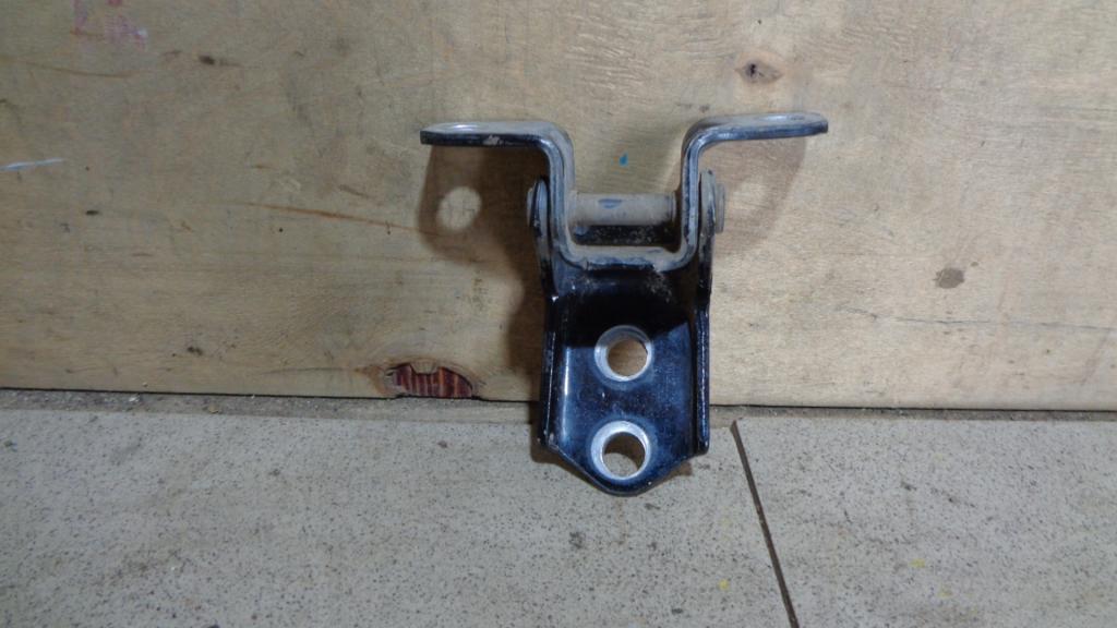 Петля двери задней левой нижняя, 500 рублей, Пермь