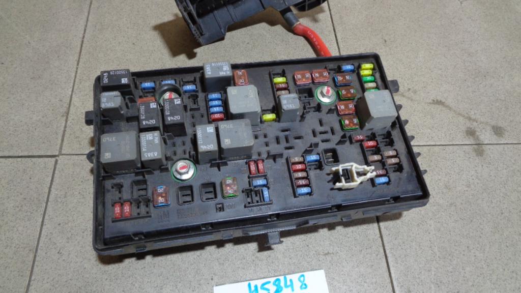 Блок предохранителей, 2000 рублей, Пермь