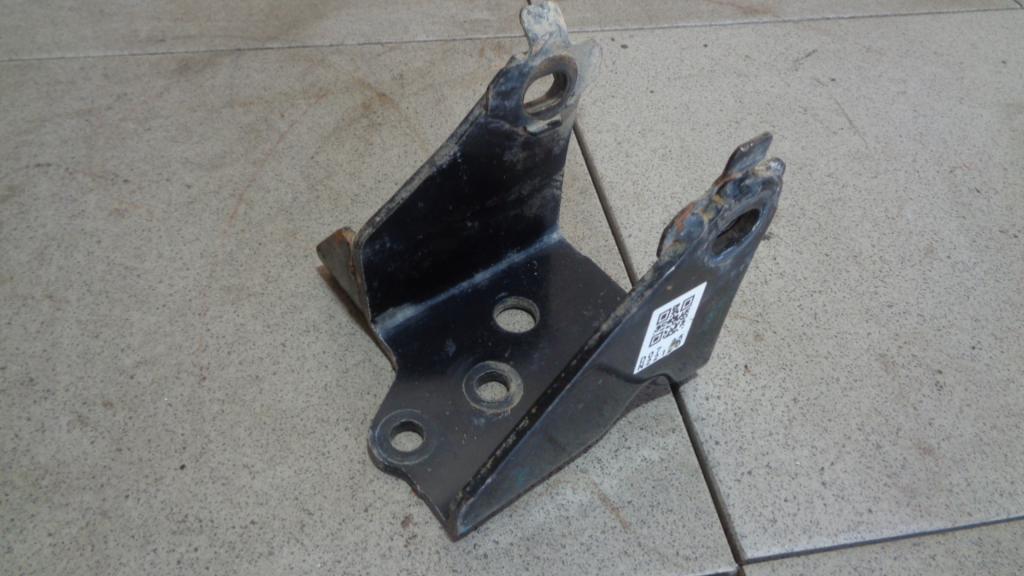 Кронштейн двигателя левый, 700 рублей, Пермь