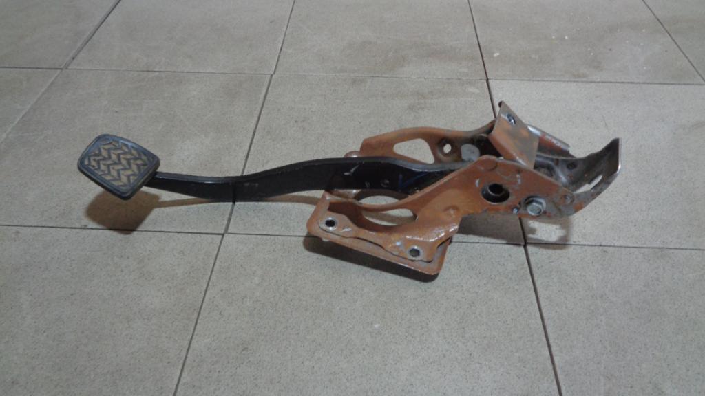 Педаль тормоза, 500 рублей, Пермь