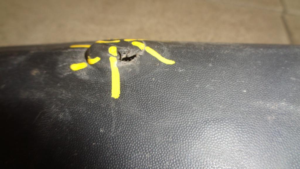 Накладка переднего бампера левая, 800 рублей, Пермь