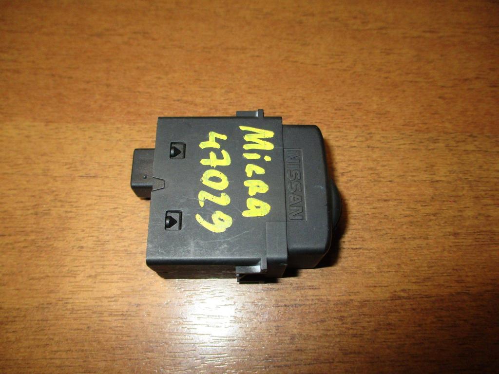 Кнопка корректора фар, 500 рублей, Пермь