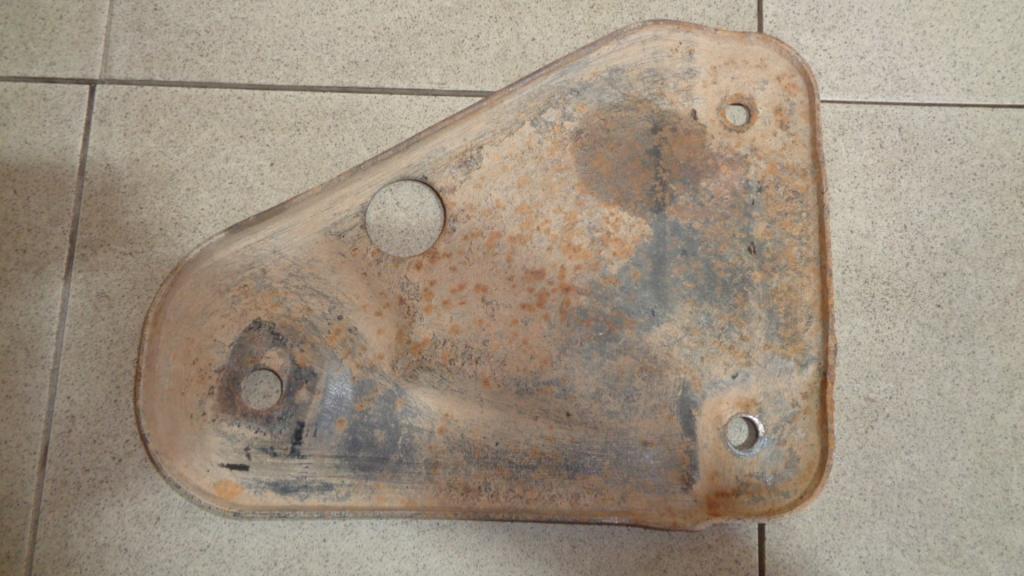 Кронштейн подрамника, 500 рублей, Пермь