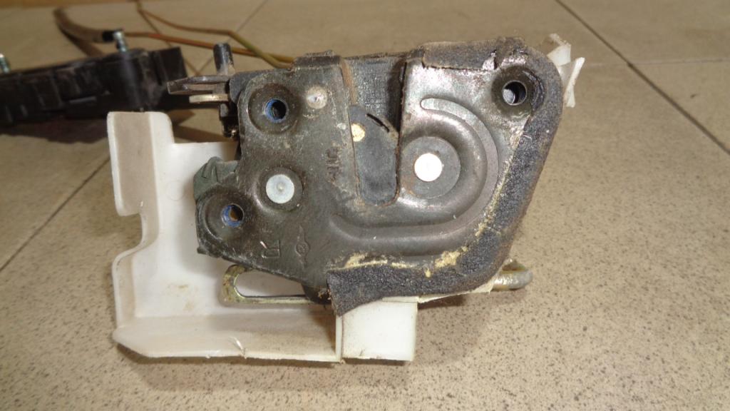 Замок двери задней правой, 500 рублей, Пермь