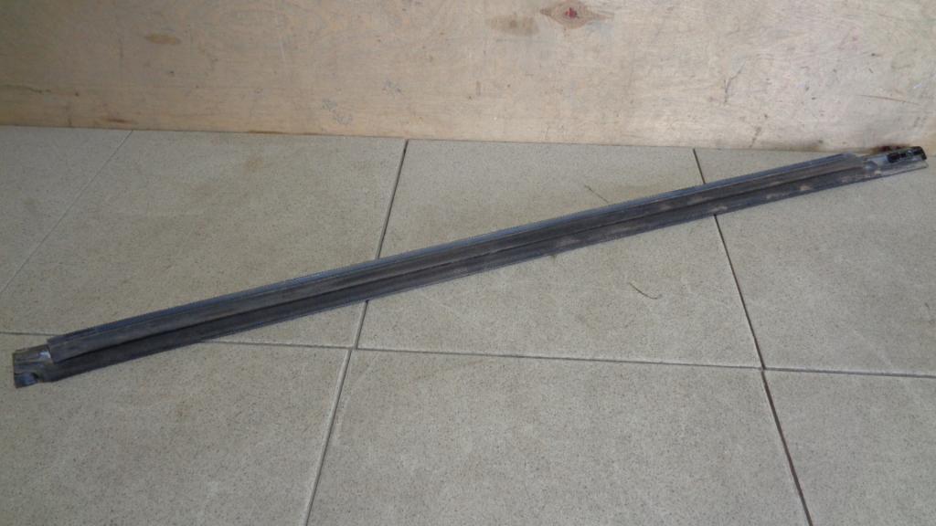 Накладка стекла переднего левого, 700 рублей, Пермь