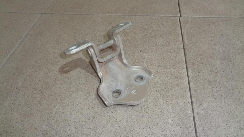 Петля двери задней левой нижняя, 500 рублей, Пермь