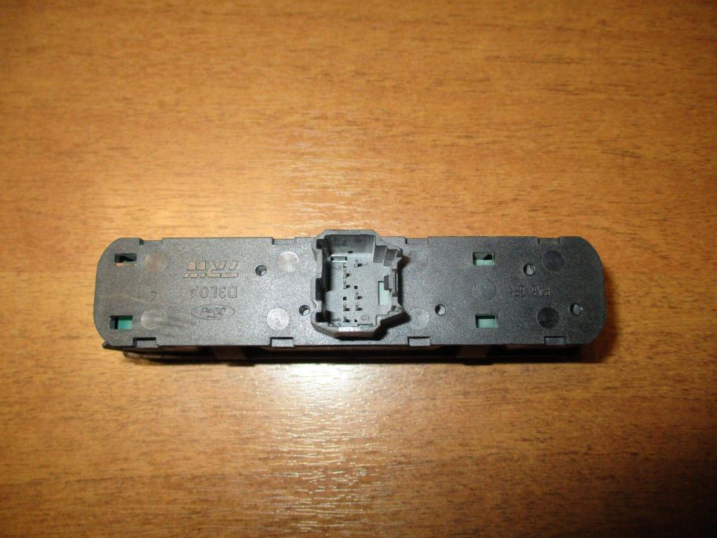 Кнопка обогрева переднего и заднего стекла, 700 рублей, Пермь