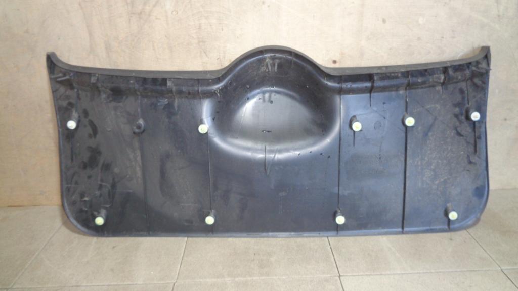 Обшивка двери багажника, 2500 рублей, Пермь