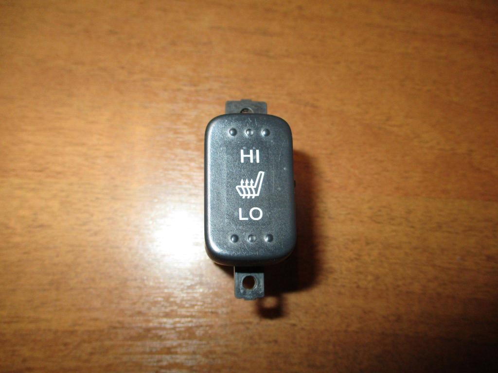 Кнопка обогрева сидений, 500 рублей, Пермь