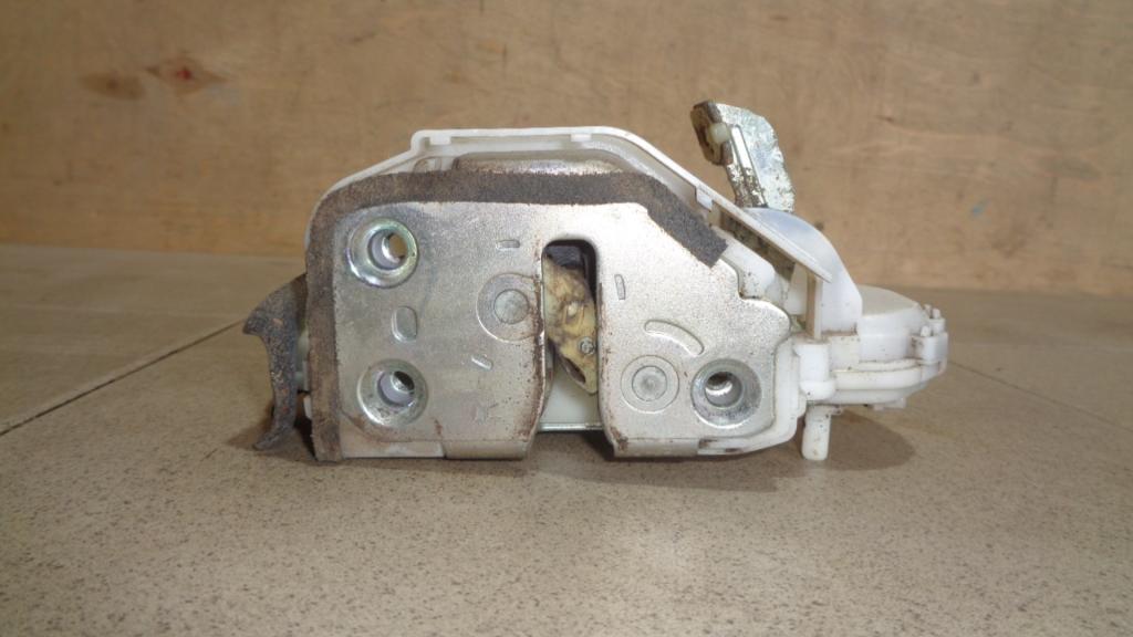 Замок двери задней правой, 1000 рублей, Пермь