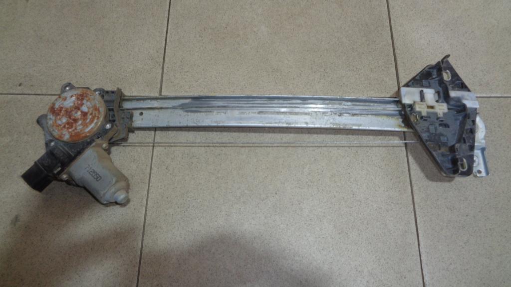 Стеклоподъемник задний правый, 1000 рублей, Пермь