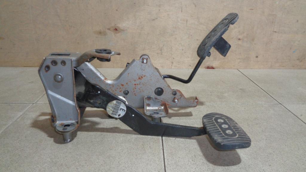 Блок педалей, 1000 рублей, Пермь