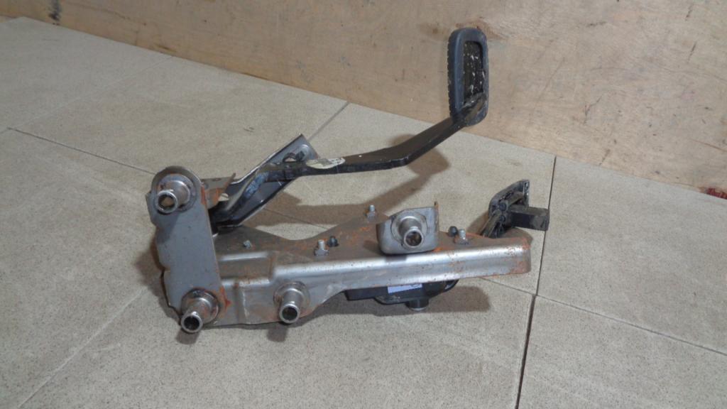 Блок педалей, 1000 рублей, Пермь