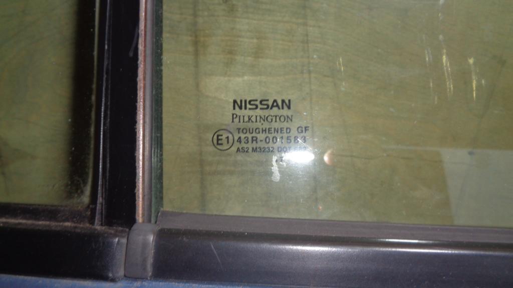 Стекло двери задней правой, 1000 рублей, Пермь