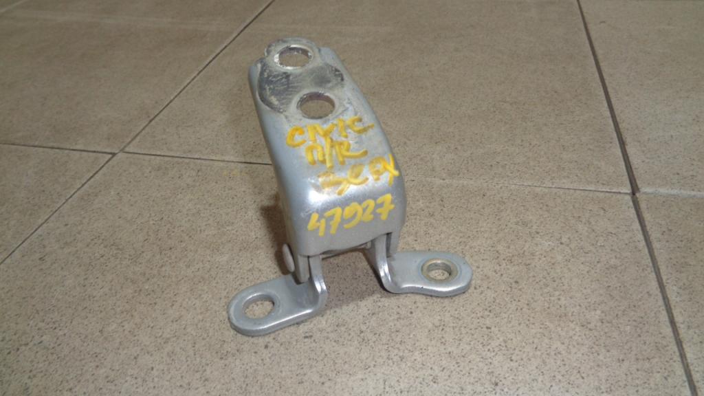 Петля двери передней правой верхняя, 500 рублей, Пермь