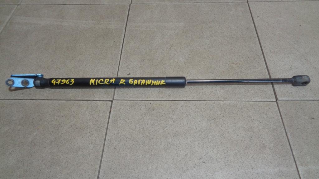 Амортизатор двери багажника, 500 рублей, Пермь