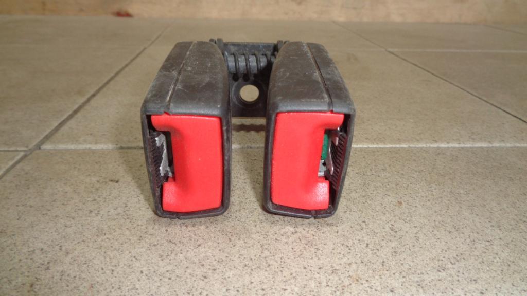 Ответная часть ремня безопасности, 500 рублей, Пермь