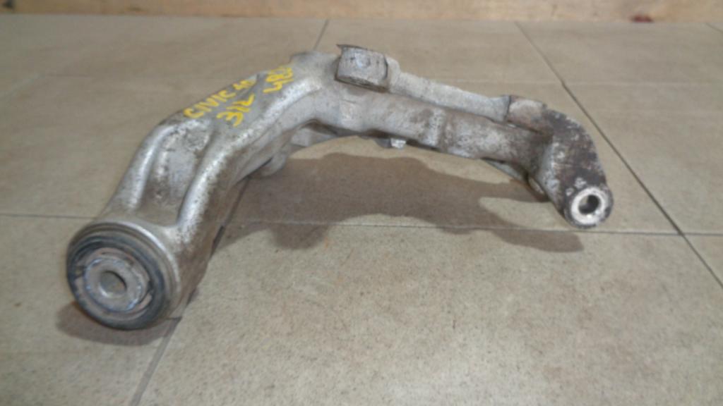 Кулак поворотный задний левый, 2500 рублей, Пермь