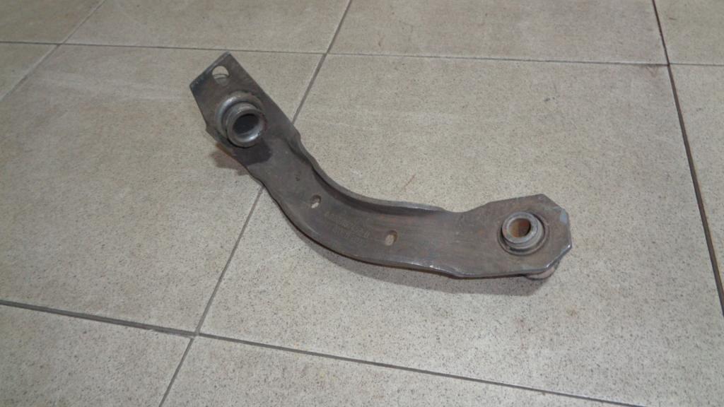 Кронштейн подрамника, 500 рублей, Пермь