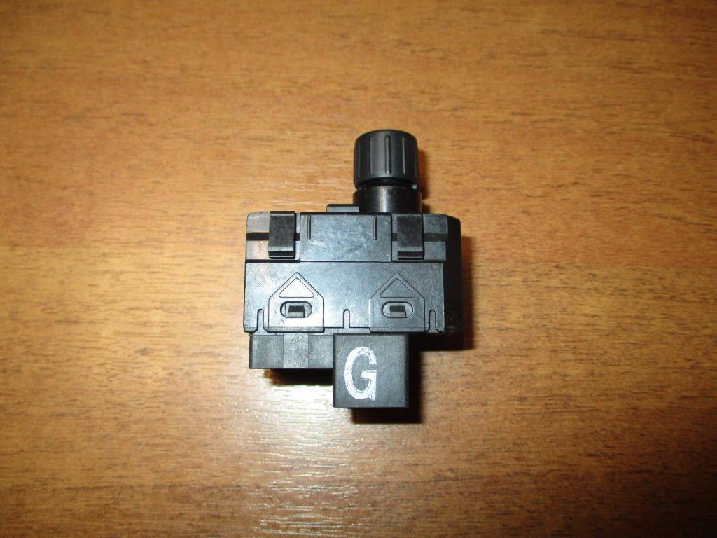 Переключатель регулировки зеркала, 500 рублей, Пермь