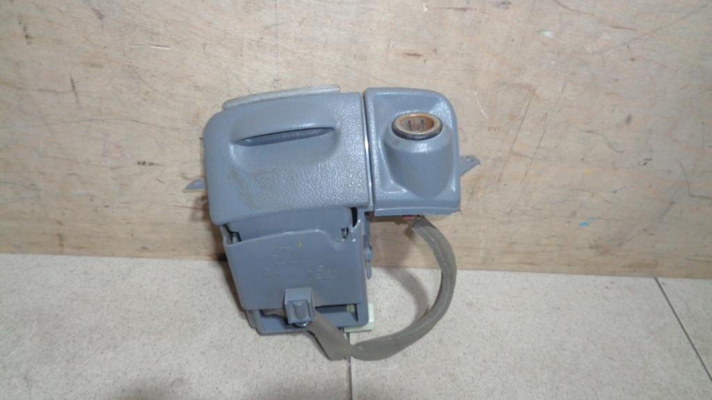 Пепельница передняя, 650 рублей, Пермь