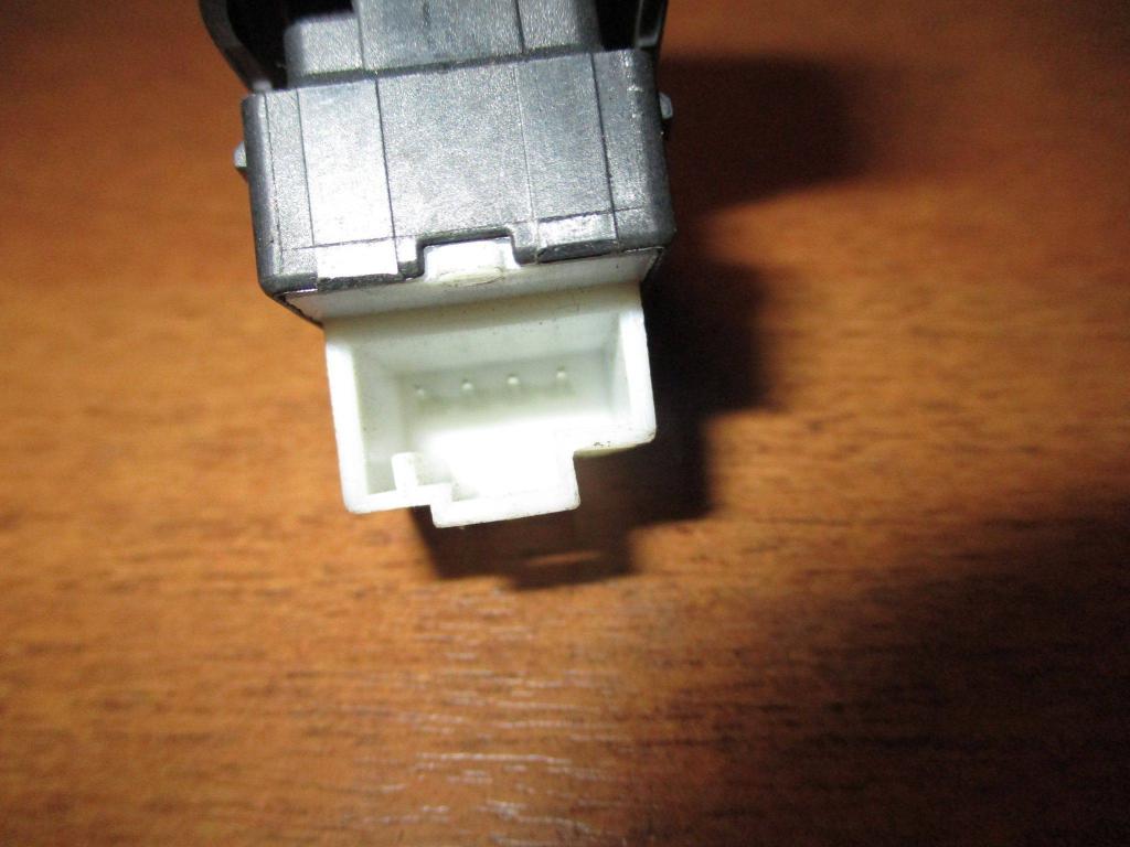 Кнопка центрального замка, 500 рублей, Пермь