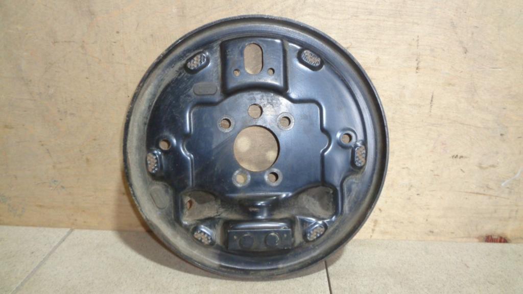 Щит опорный задний левый, 1000 рублей, Пермь