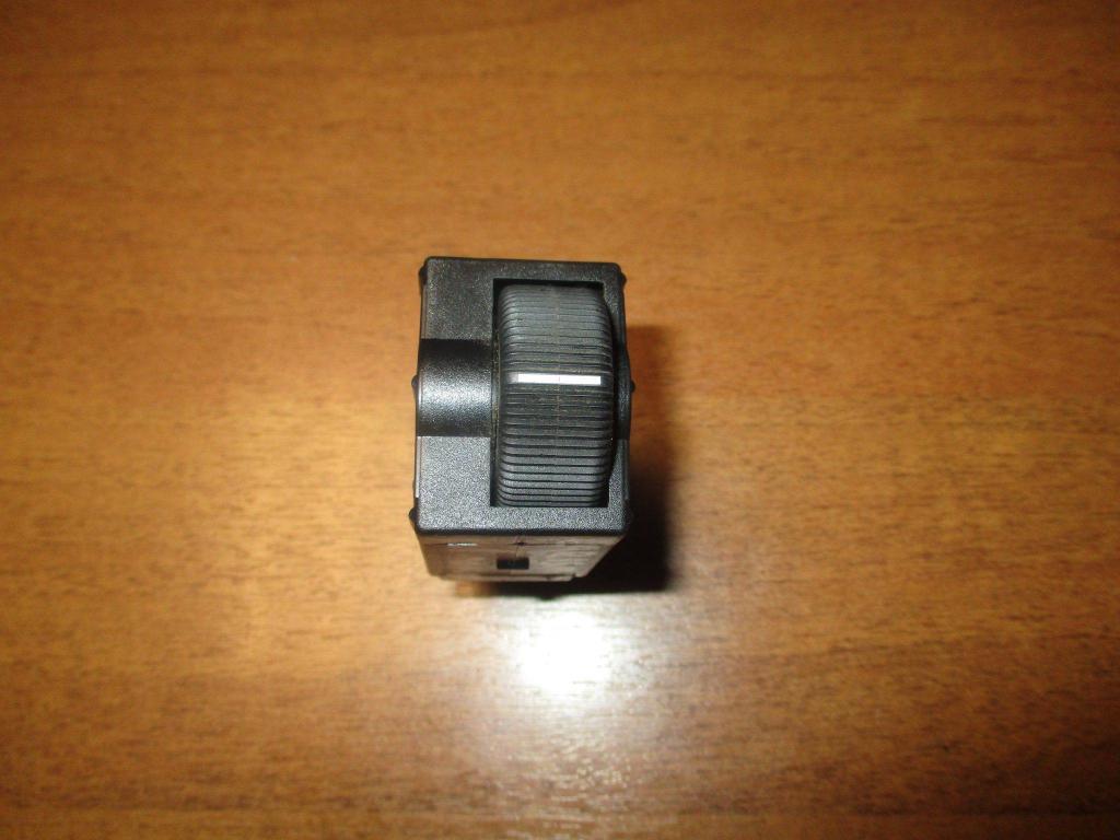 Кнопка корректора фар, 500 рублей, Пермь