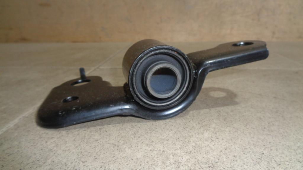 Сайлентблок переднего рычага задний правый, 1000 рублей, Пермь