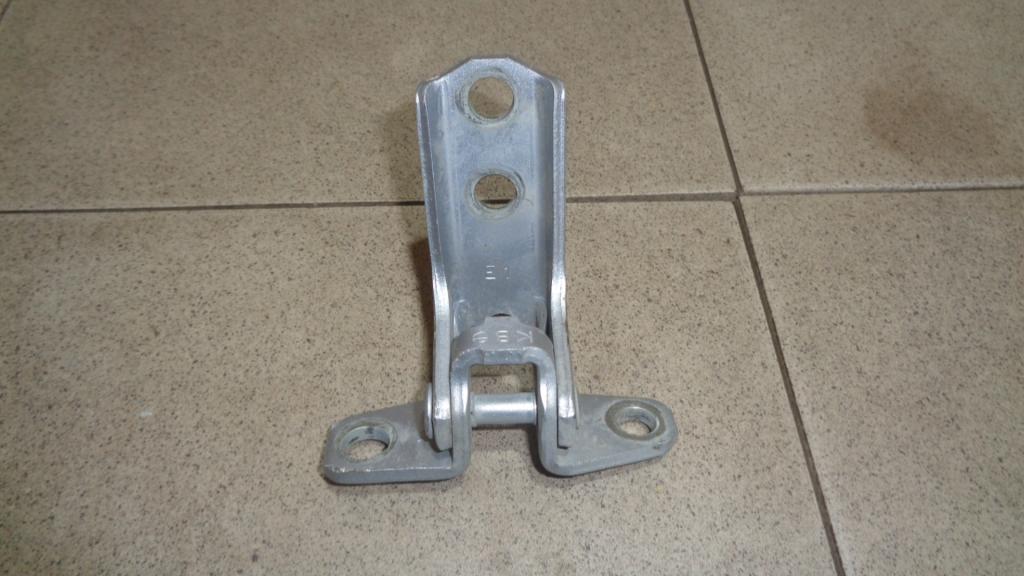 Петля двери задней правой нижняя, 550 рублей, Пермь