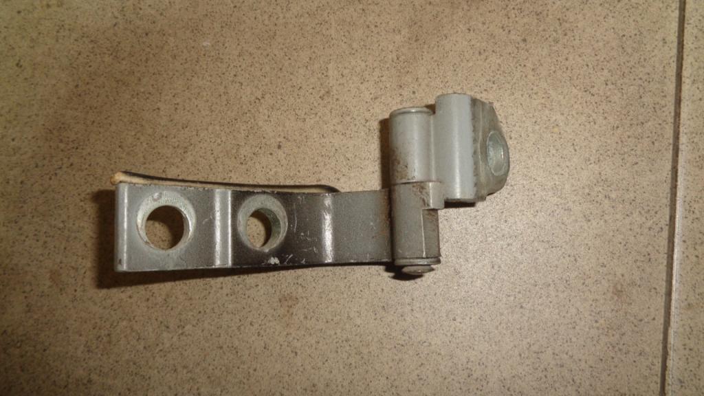 Петля двери передней левой верхняя, 500 рублей, Пермь