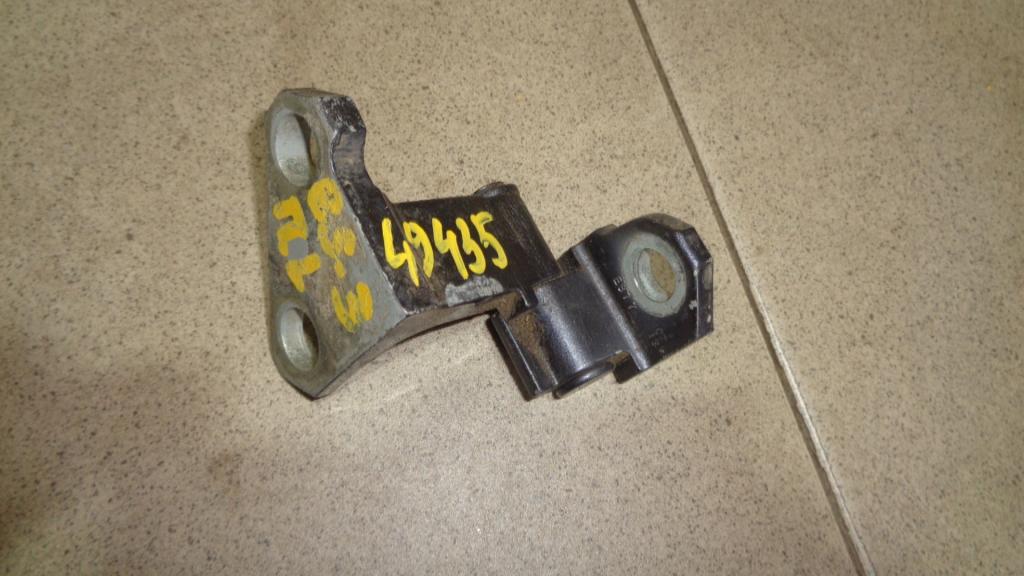 Петля двери передней левой нижняя, 500 рублей, Пермь