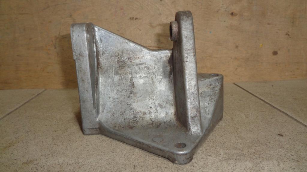 Кронштейн гидроусилителя, 500 рублей, Пермь