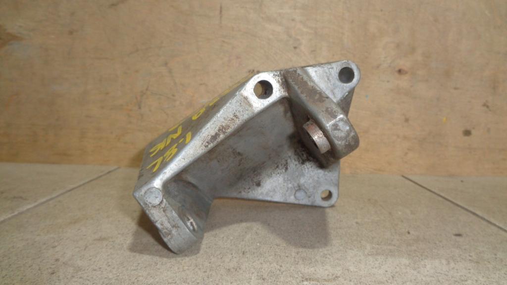 Кронштейн гидроусилителя, 500 рублей, Пермь