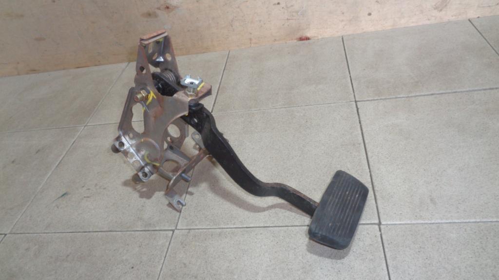 Педаль тормоза, 500 рублей, Пермь