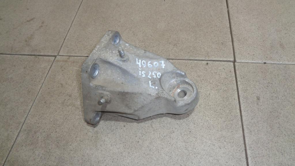 Кронштейн двигателя левый, 600 рублей, Пермь