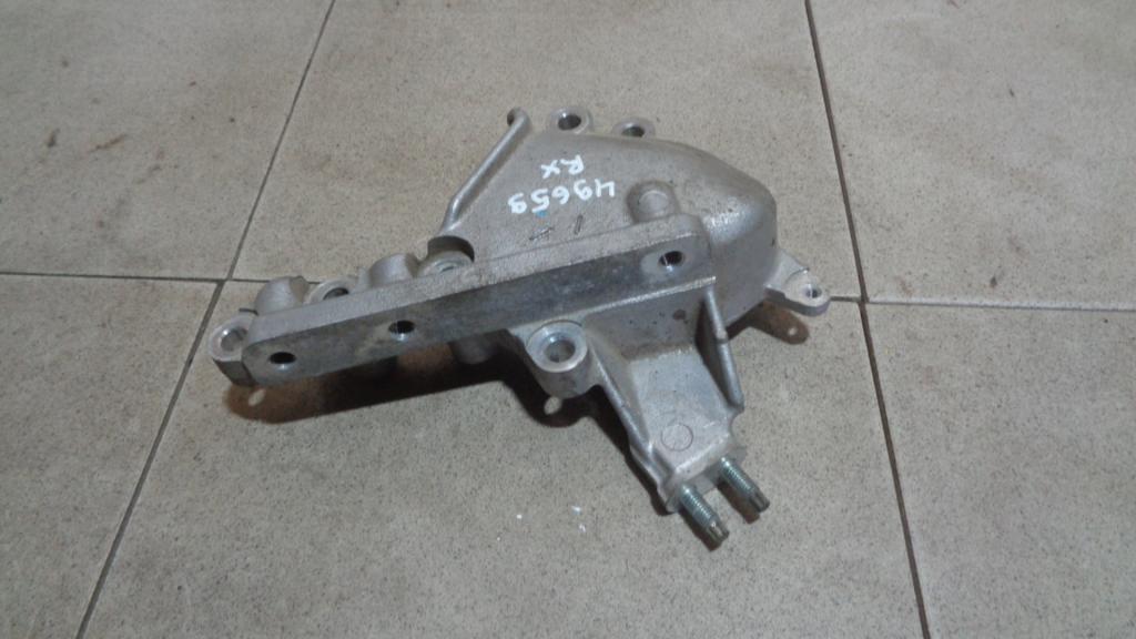 Кронштейн двигателя левый, 1000 рублей, Пермь